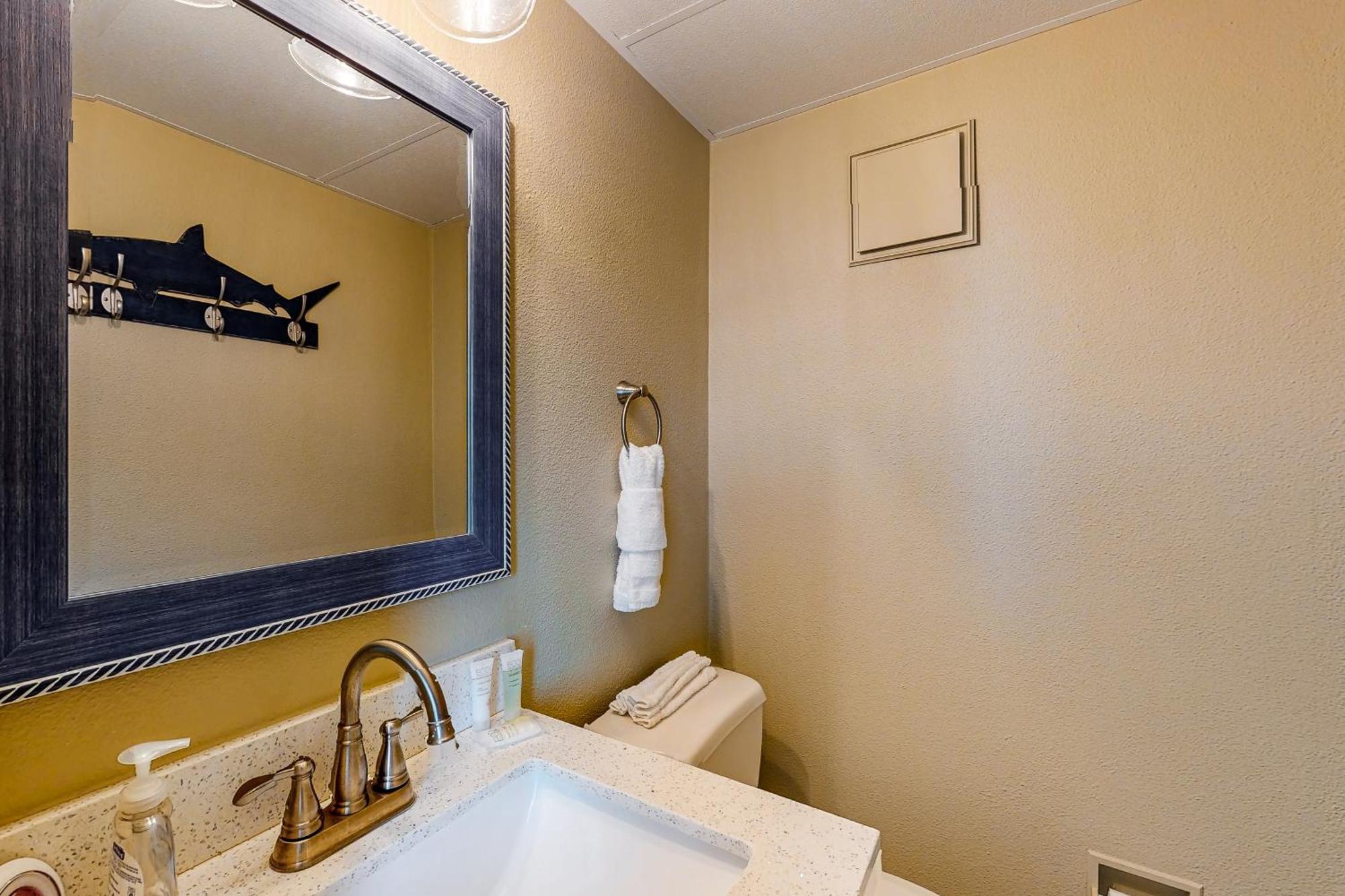 Diamond Head Condos Ocean City Room photo